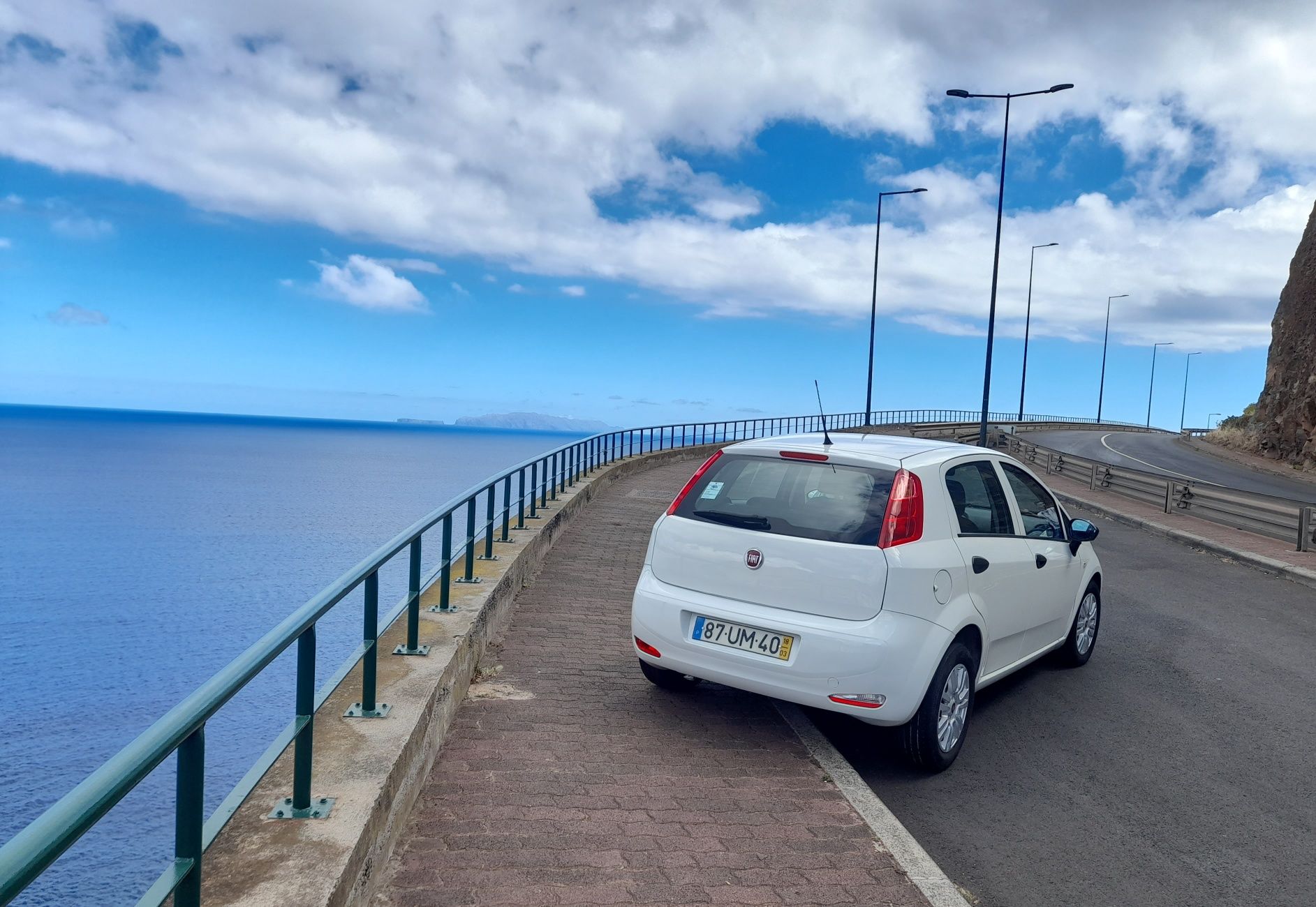 Aluguer de Viaturas na Ilha da Madeira/Porto Santo