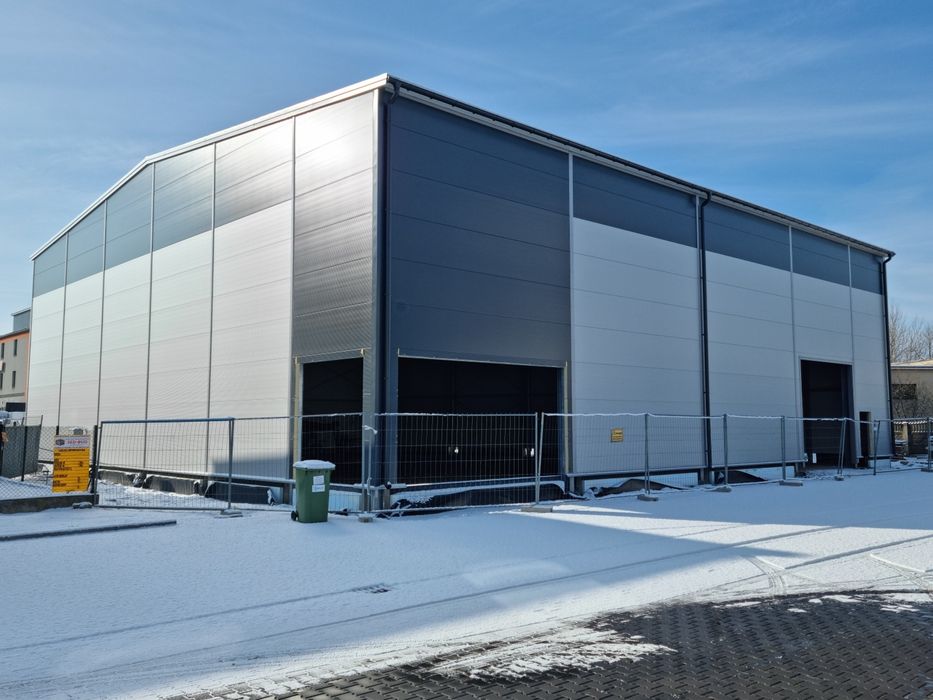 Hala-Magazyn 650m2 do wynajęcia powierzchnia magazynowa duży parking S