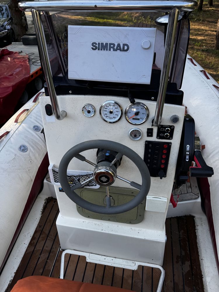 Rib Knot 560 z silnikiem honda 90 + przyczepa