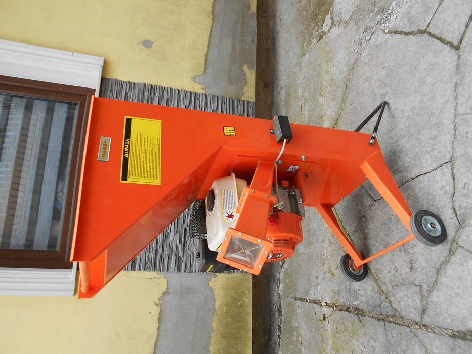 Rozdrabniacz spalinowy HANDY