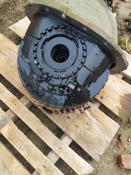 Продам редуктор Рено магнум