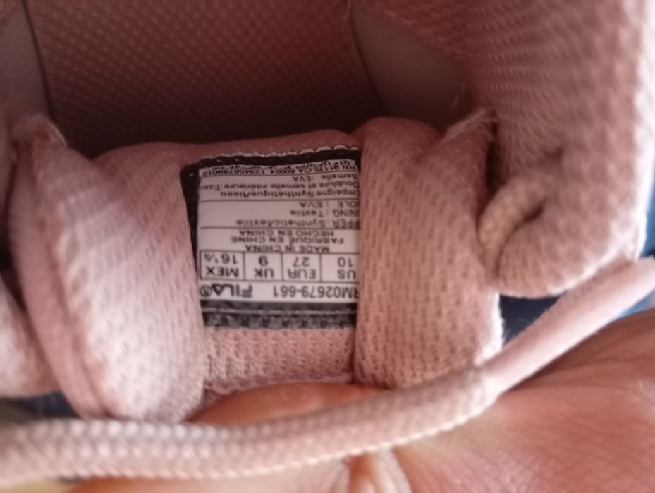 Sapatilhas fila criança como novas