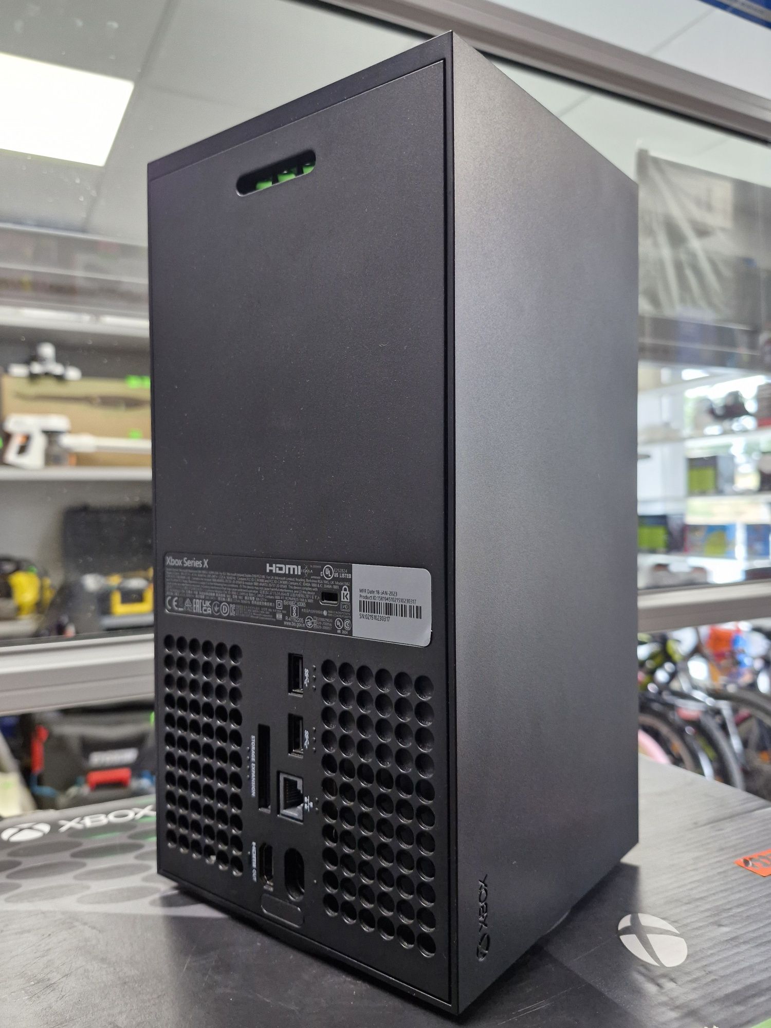 Konsola Xbox X seria 1TB 1882 4K Idealna