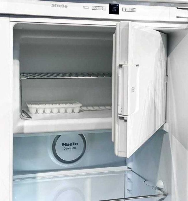 Холодильник Miele / Міле K 37283 iDF, вбуд. сенсор, 177 см