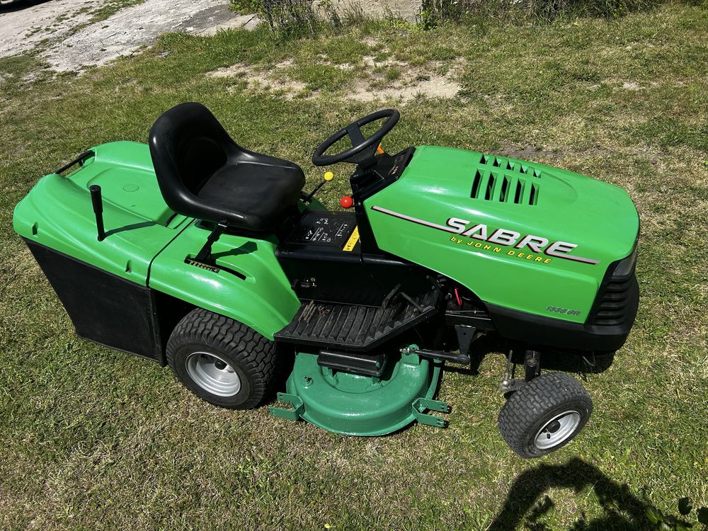 Kosiarka samojezdna SABRE by John Deere 13 HP – 2 noże, kosz 300L