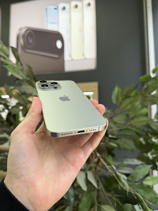 iPhone 15 Pro Max 256GB Natural Titanium