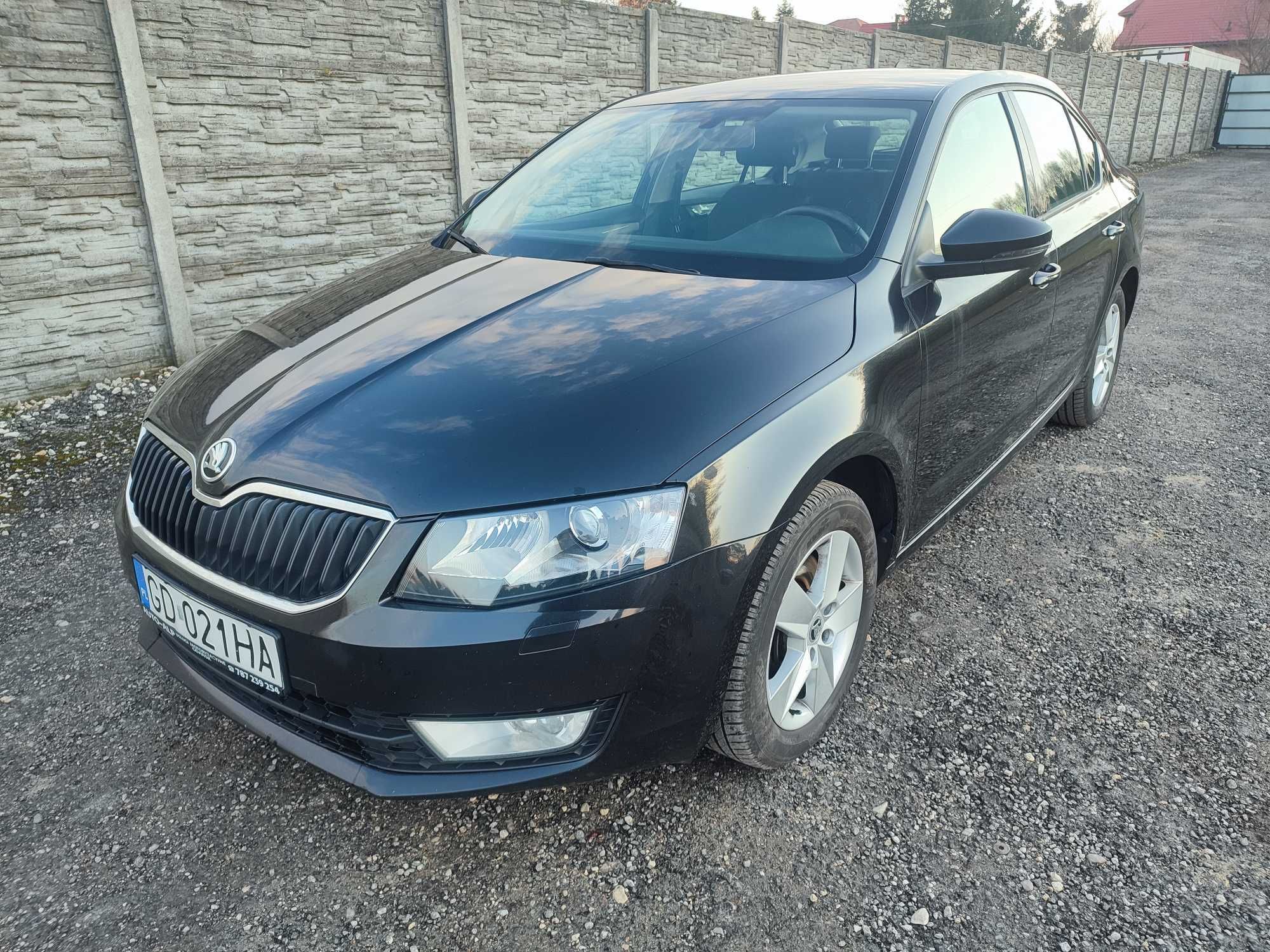 Skoda Octavia 2014 rok  bi xenon