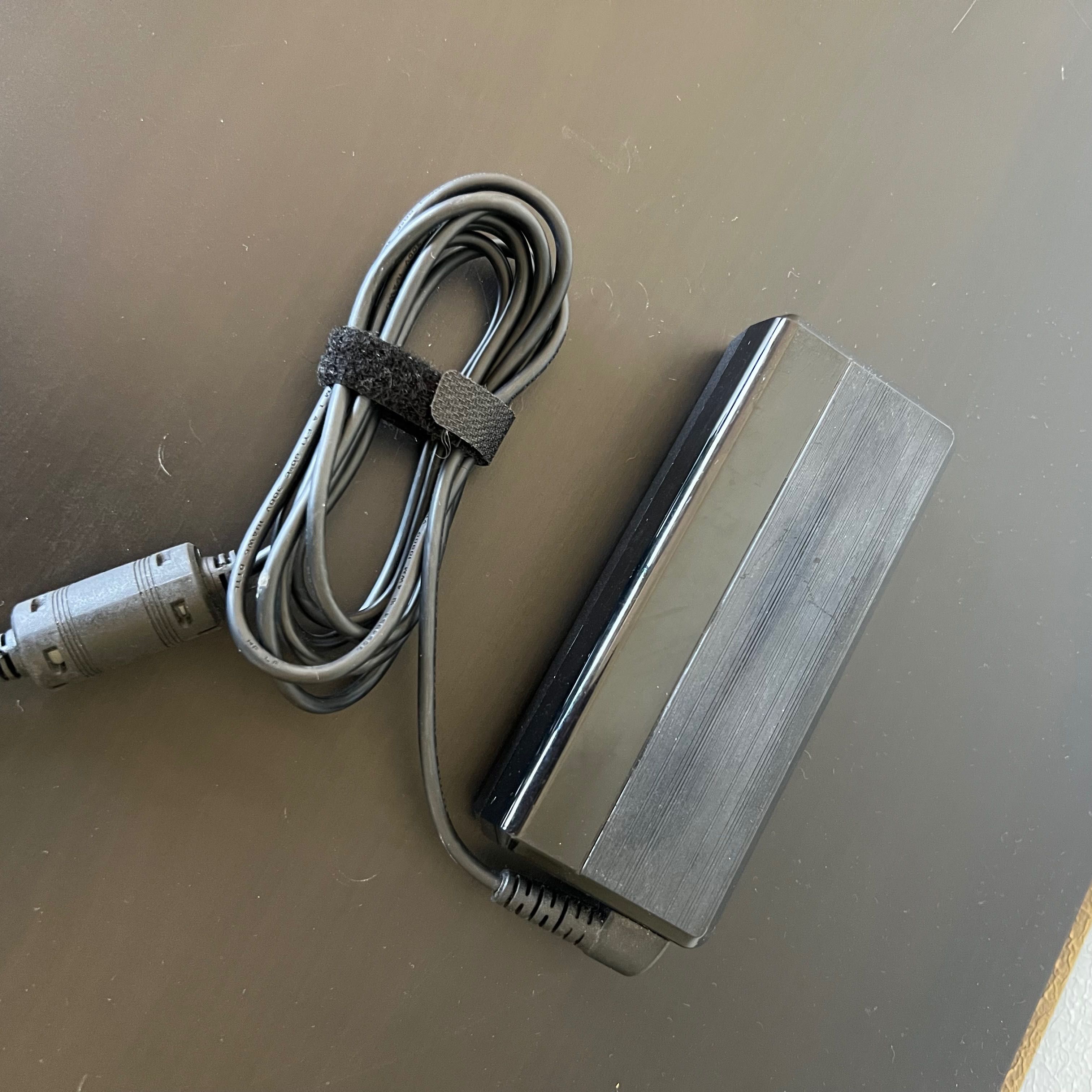 Intel NUC10i5FNH2 – Mini PC com 32GB RAM e Licença Windows 11 Pro