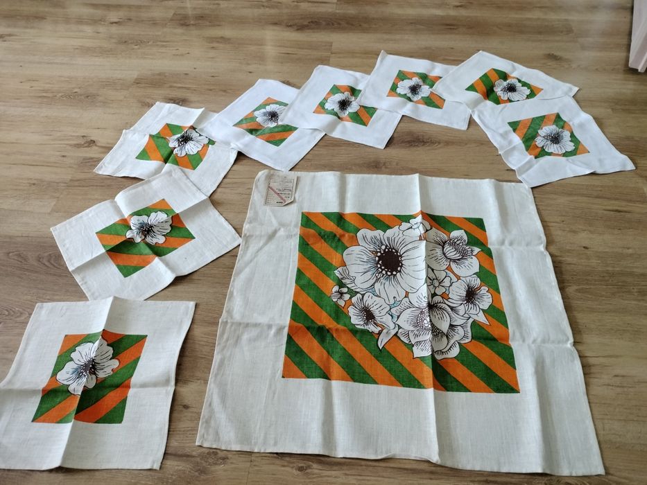 Obrus, serwetki lniane z PRL-u