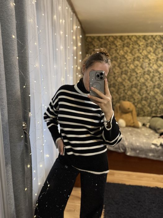 Светр в полоску , подовжений