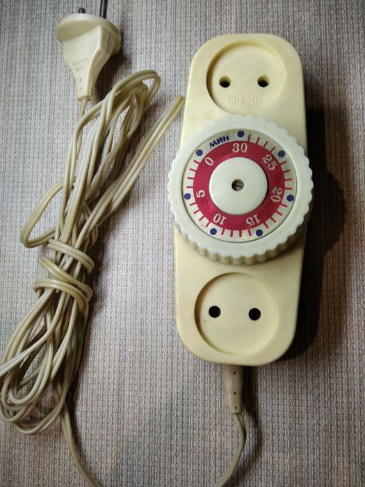 Электрический удлинитель с таймером