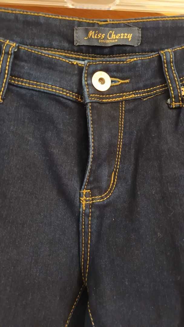 Spodnie jeansy granatowe