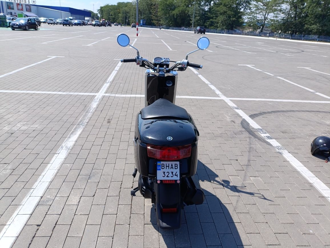 Продаю мопед Yamaha vox от хозяина