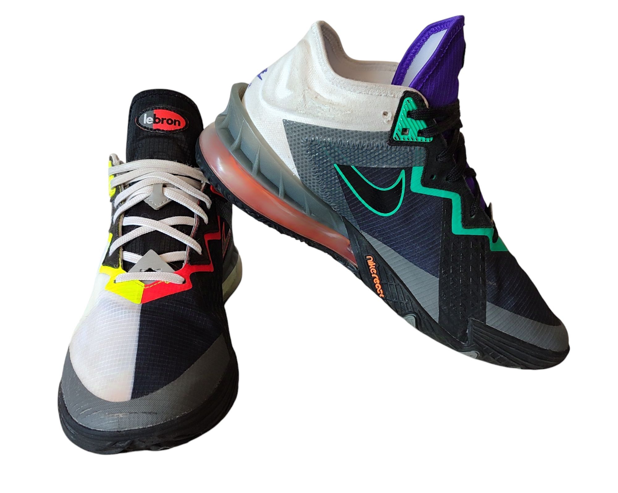Кроссовки "NIKE Le Bron 18EP",100 %оригинал, р. 42 - 43