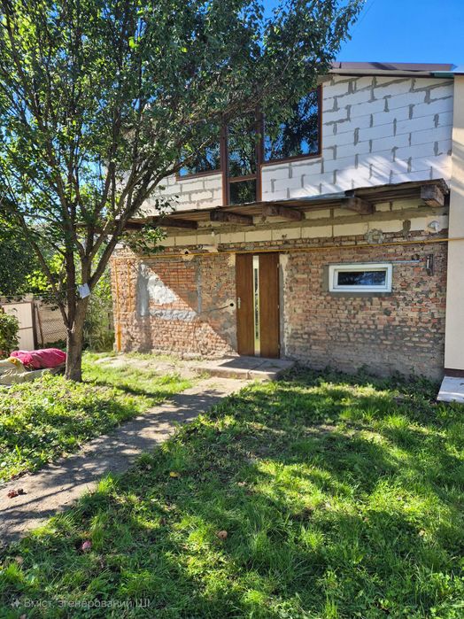 √ Продаж 1/2  будинку з ділянкою 12.5  сот