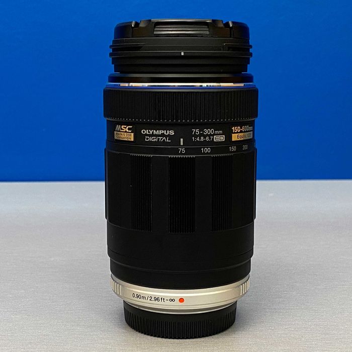 Olympus M.Zuiko Digital 75-300mm f/4.8-6.7 ED