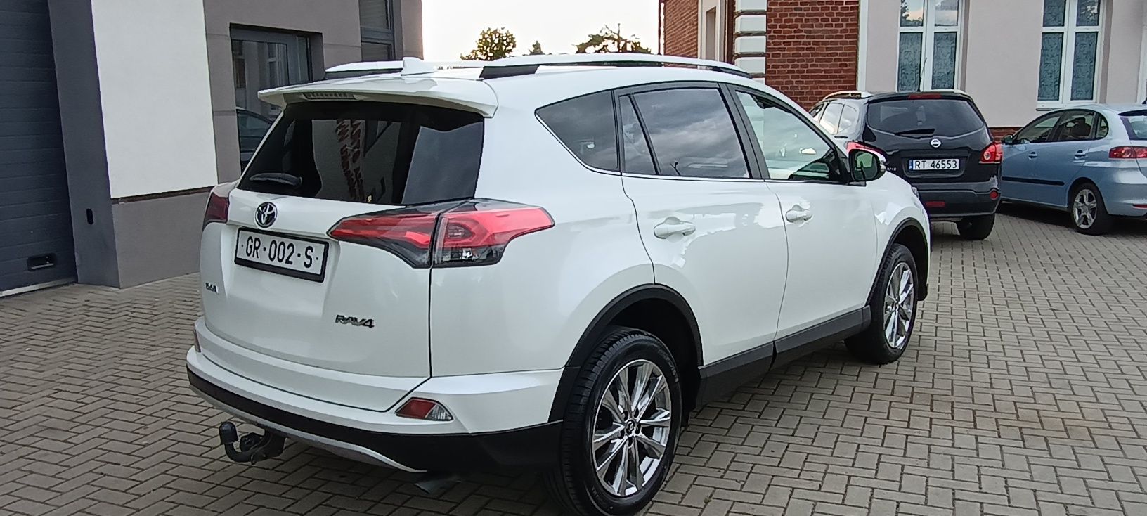 Sprzedam bardzo ładna Toyotę RAV 4 D4D sprowadzoną z Holandii
