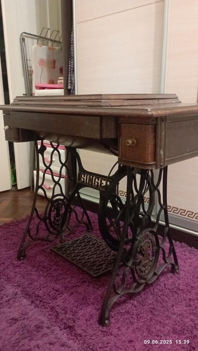 Швейна машинка singer