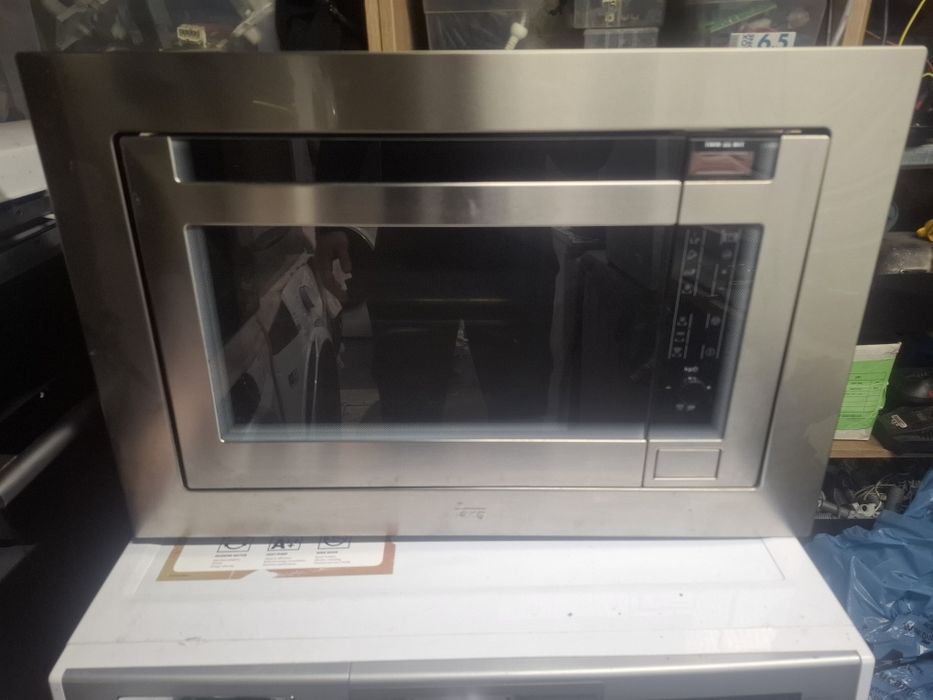 Piekarnik + mikrofala pod zabudowę Teka