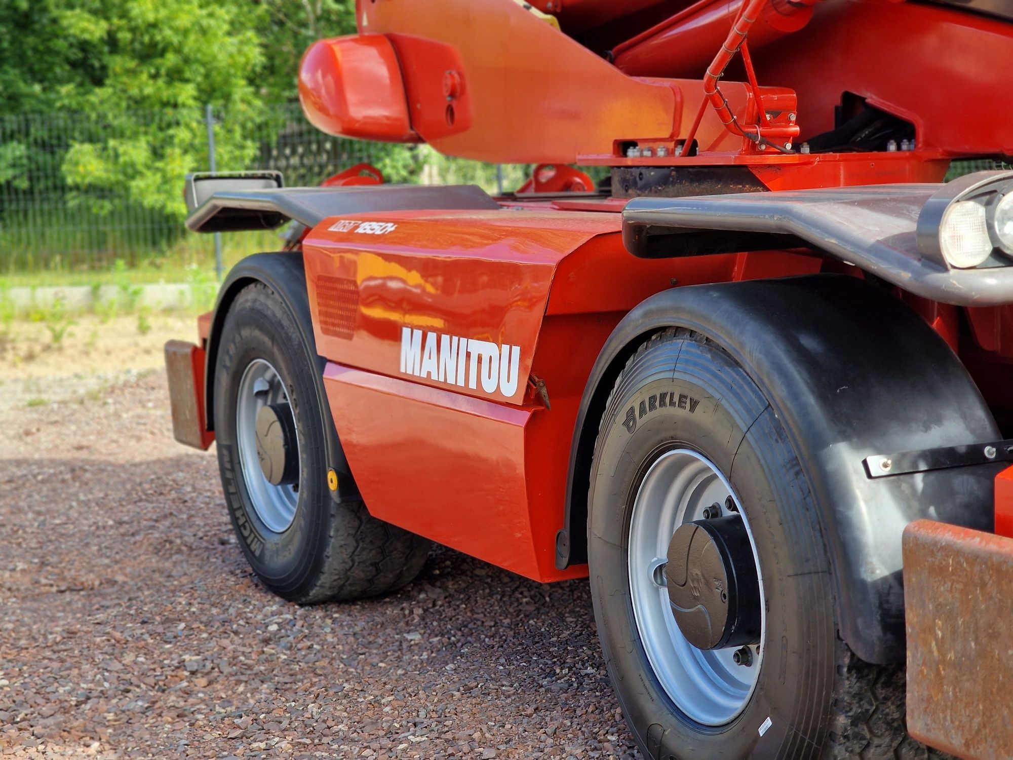 Manitou MRT1850 Plus Privilege / Widły / Kosz / Sterowanie radiowe