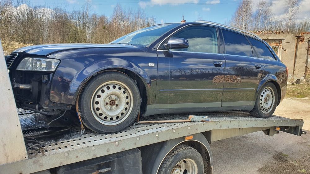 Audi a4 b6 2.5 v6 180 quattro manul LZ5L kombi. Części Gołdap
