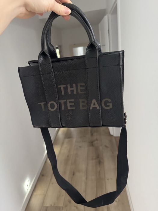 Torebka czarna The tote bag