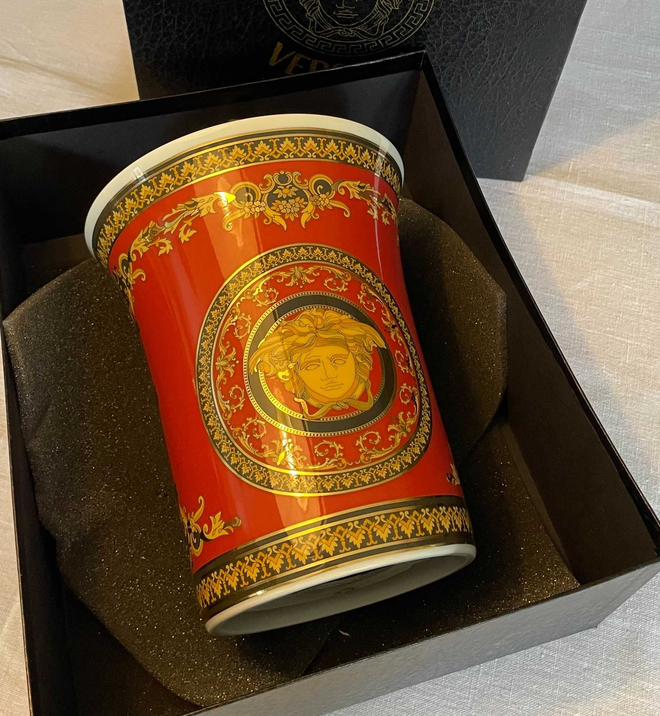 Wazon porcelanowy Medusa Versace Rosenthal