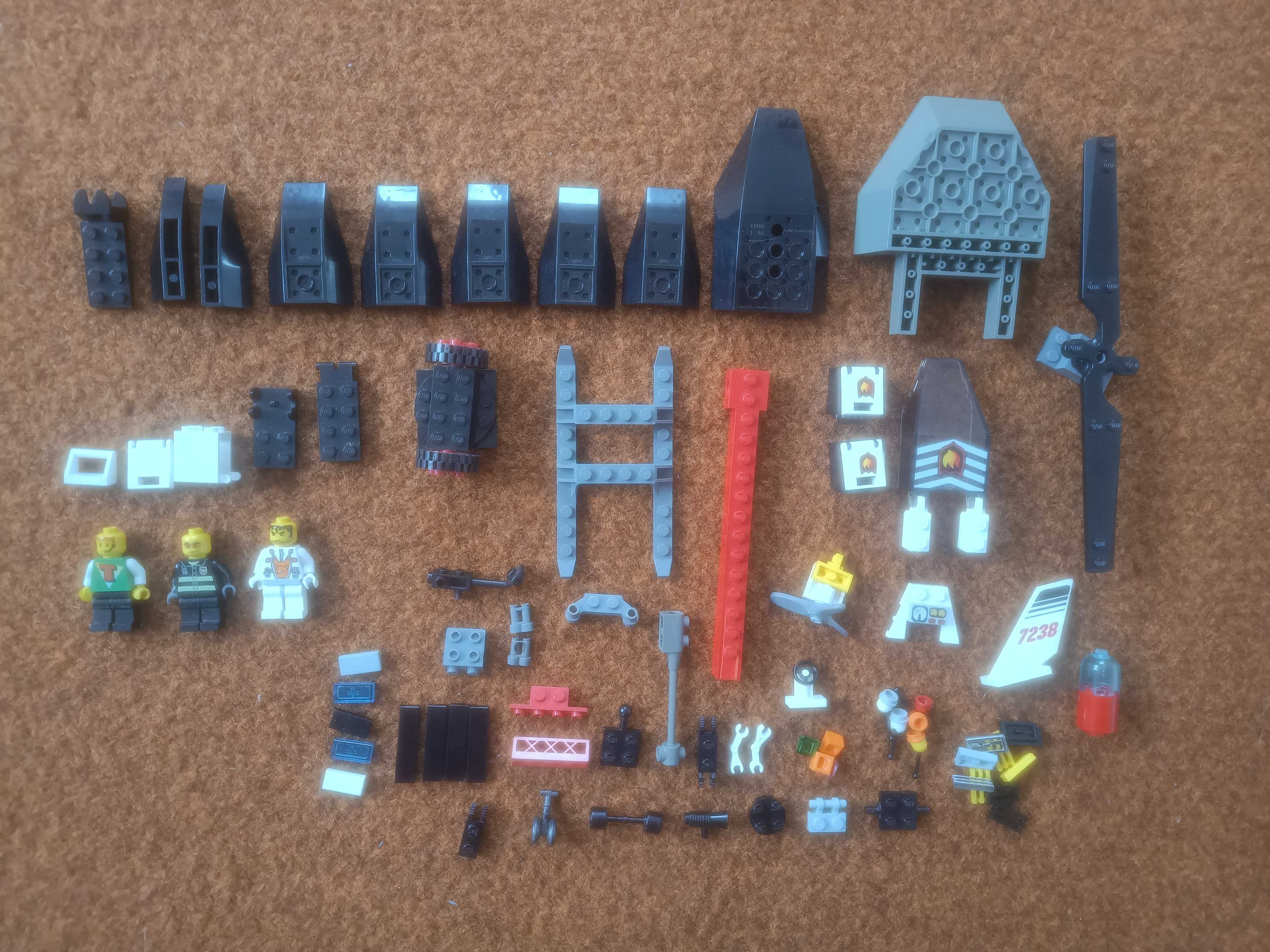 Elementy klocków LEGO