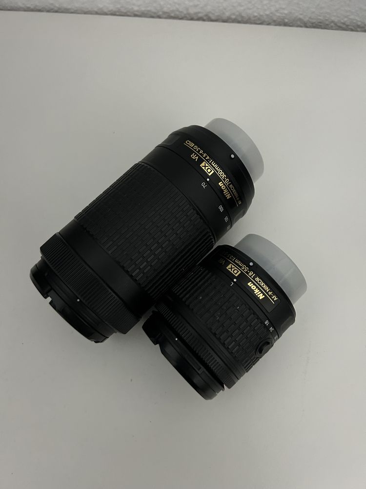 Máquina Fotográfica Nikon D5600+ Mala+ Tripe