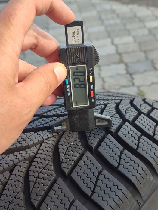 Продам Шини на 17 Пара Майже нові NEXEN 225*60. Зима 2024 рік