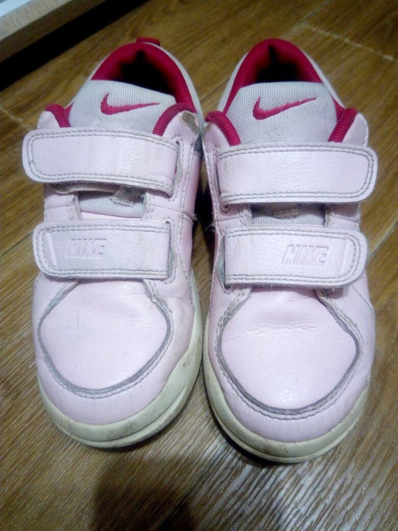 Кажаные розовые кросовки кеды Nike. Оригинал.