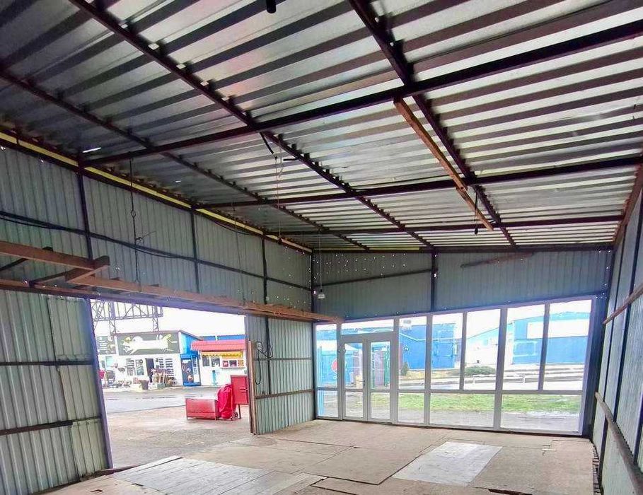 Оренда фасадного торгового приміщення 55кв ринок Анжеліка/2 Стовпи