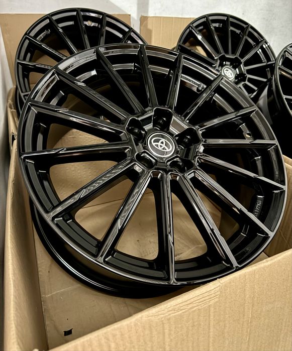 Nowe alufelgi 5x114.3 19” Toyota Avensis Camry C-hr Highlander Rav4