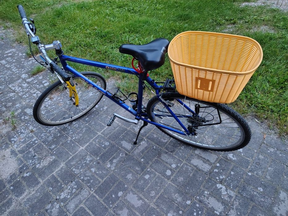 giant 28" rama stalowa