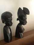 Esculturas artesanais africanas madeira maciça pau preto dos anos 60