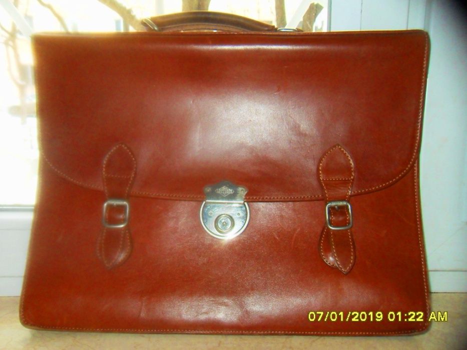 Стильный,кожаный,мужской портфель Lottusse (Germany)