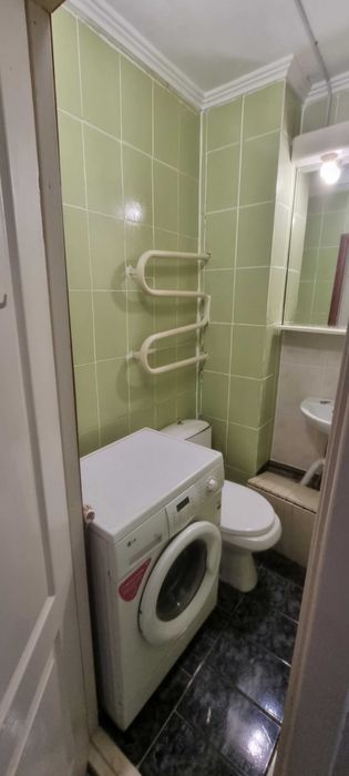 Продам однокімнатну квартиру у гарному стані. пр-т М.Рокосовського,4