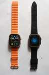 Dwa smartwatche wzorowane na Apple.