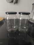 Dwa szklane słoiki po 800 ml