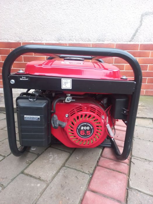 Генератор бензиновий 3кв