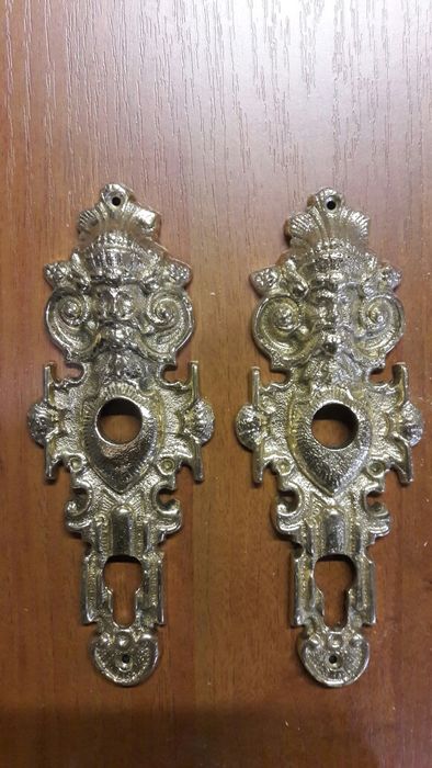 Латунні планки для дверей