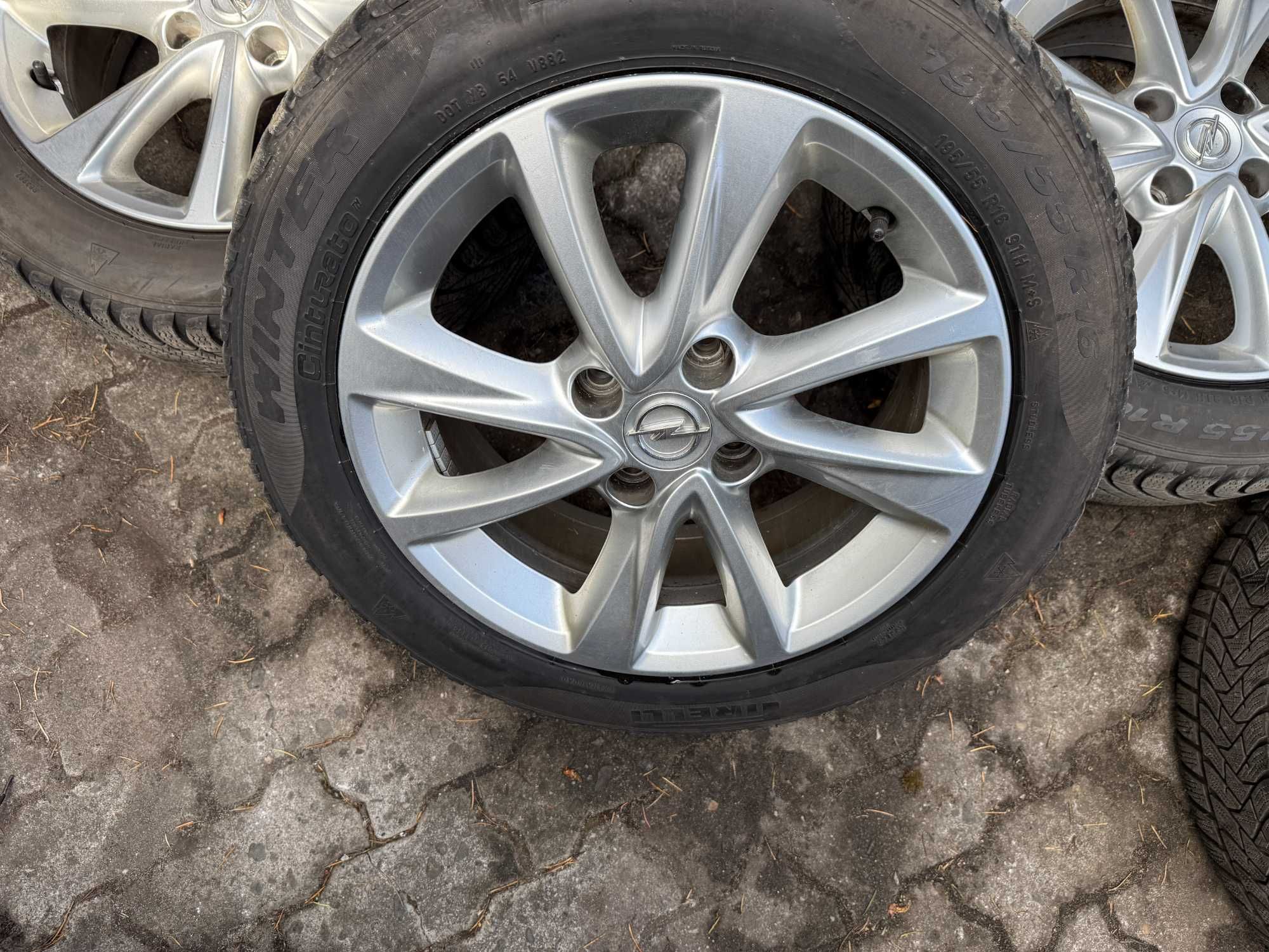 Koła 16" 4x108 Opel Corsa F DS3 Peugeot 208 z oponami zimowymi