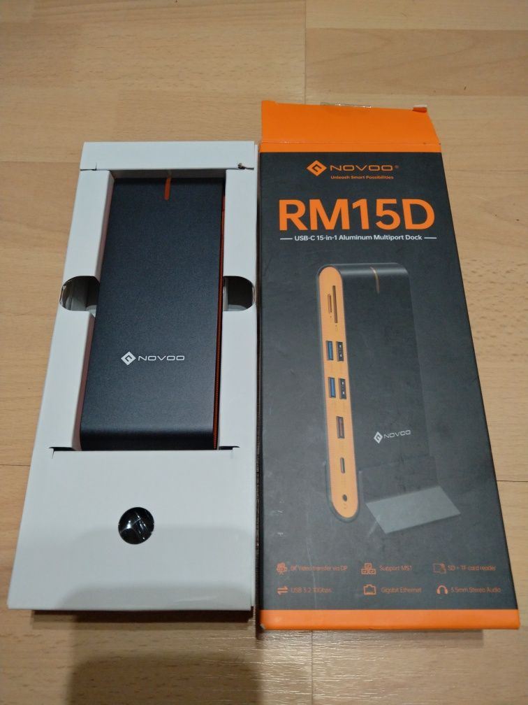 Stacja dokująca NOVOO 15 w 1 hub USB sd port
