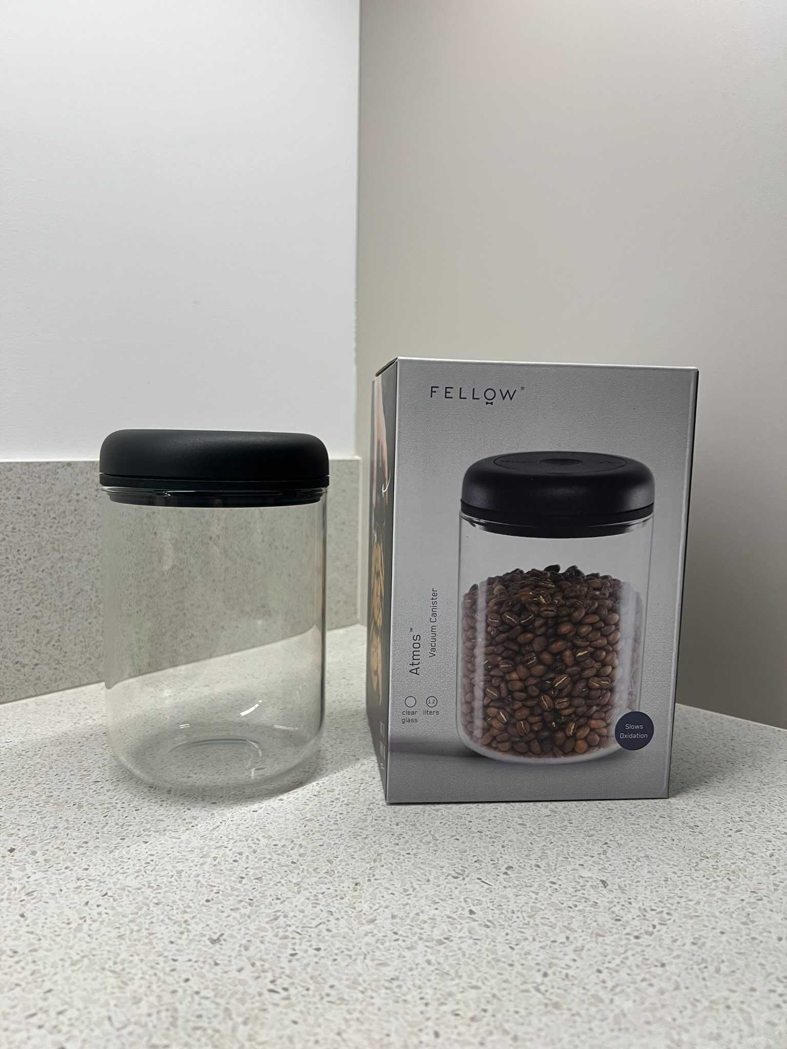 Pojemnik Fellow Atmos 1,2 l (prawie nowy)
