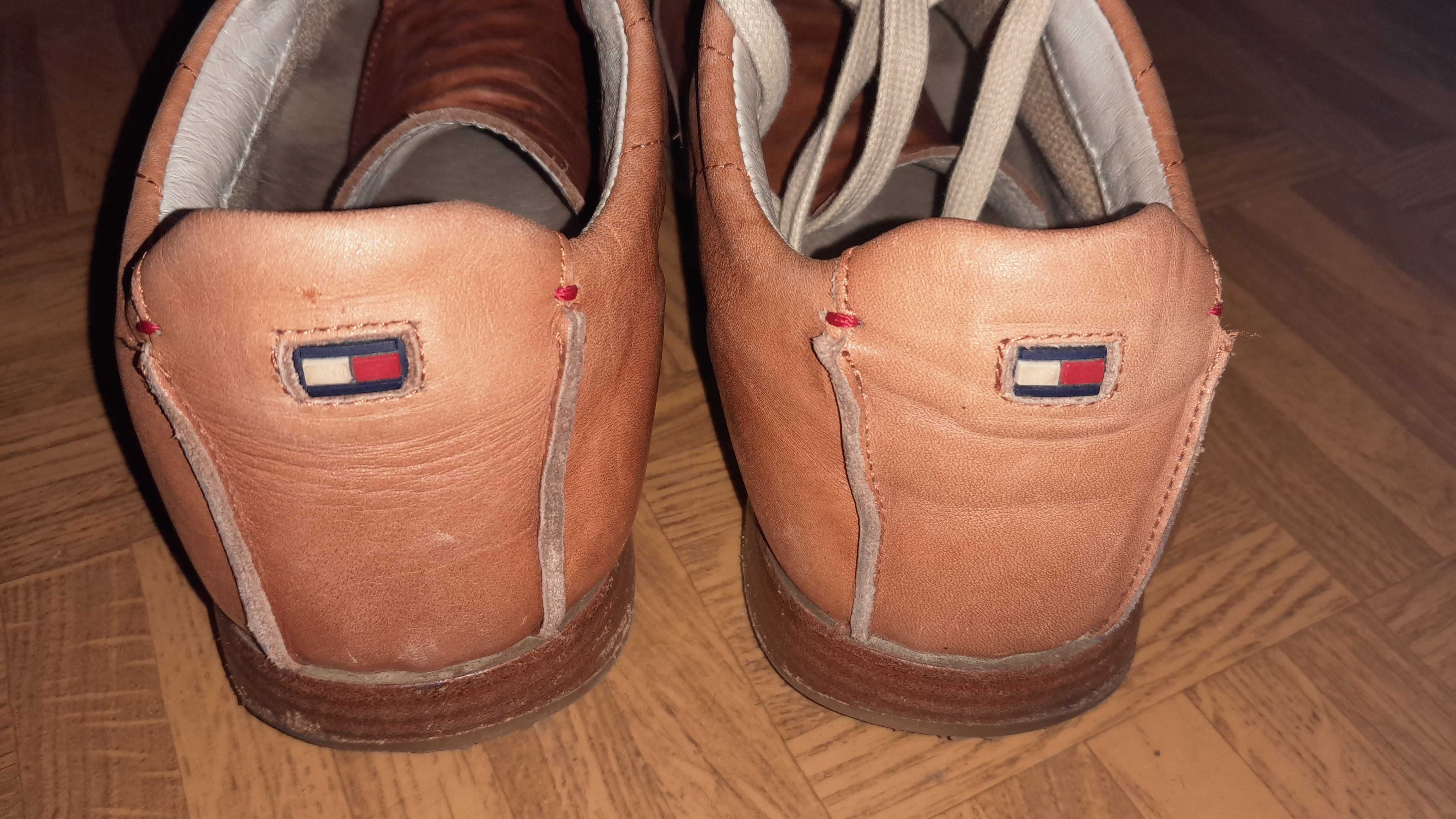 Buty vintage tommy hilfiger 43