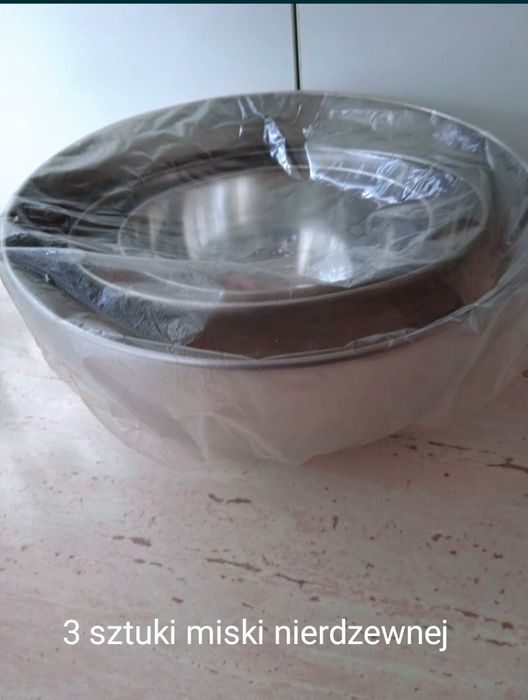 Miski ze stali nierdzewnej