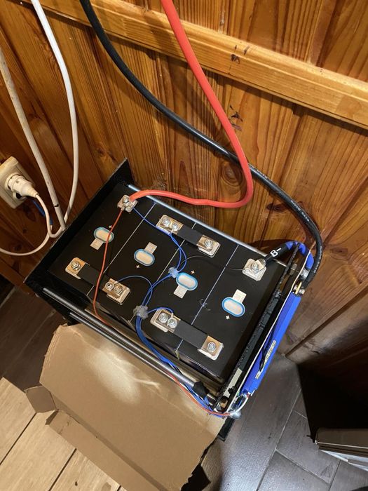 Продам комплект  резервного  живлення для дому