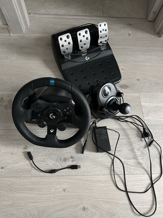 Руль Logitech G923 + КПП
