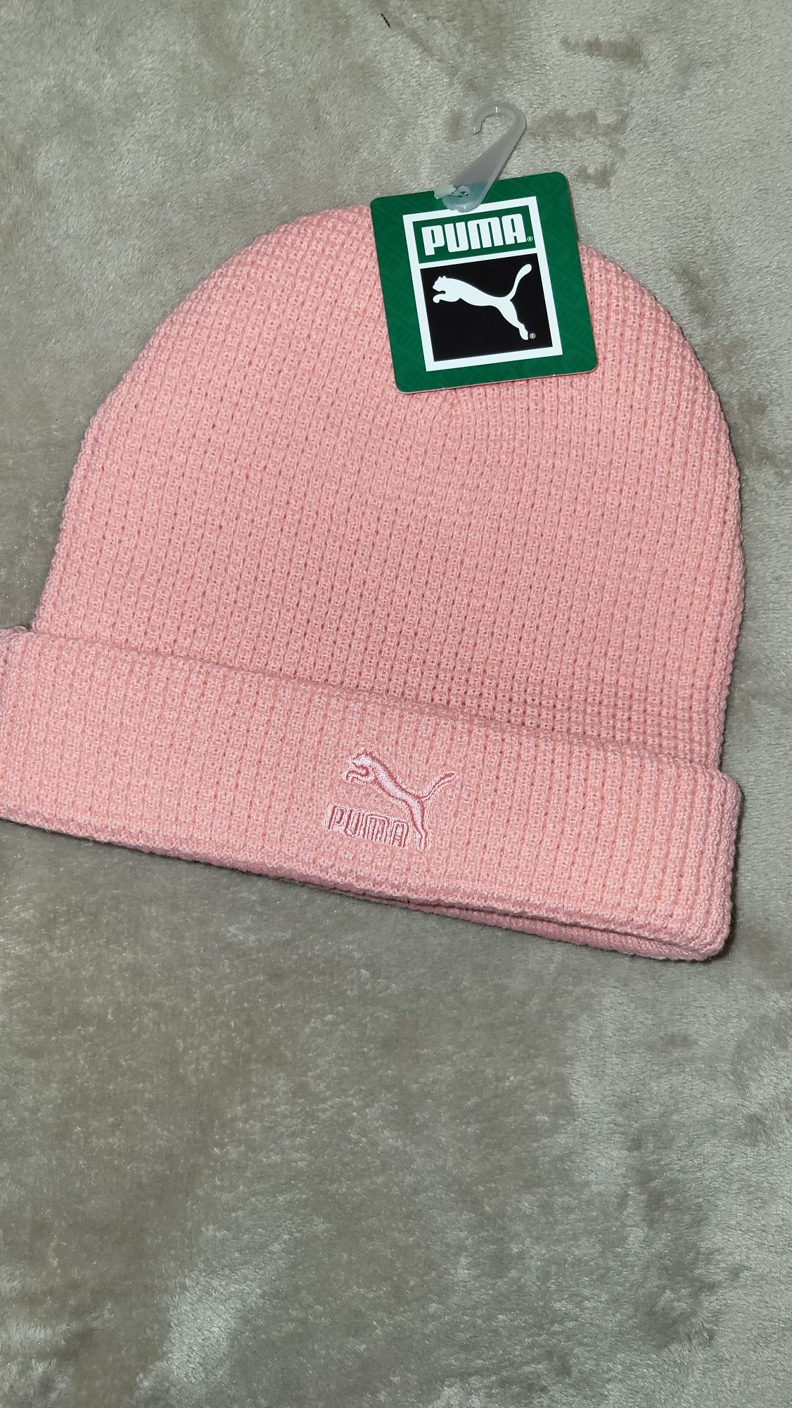 Жіноча шапка puma