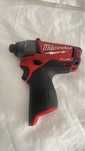 Milwaukee aparafusadora torque